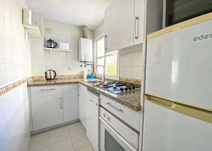 Santa Barbara B Front With Terrace, Sea View In And Garage In Conil